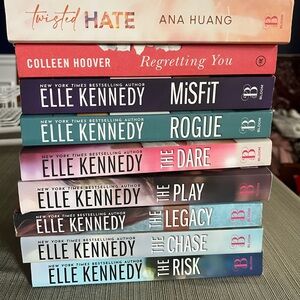 elle kennedy books (3)